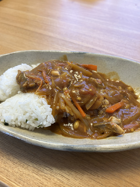 サバ缶トマトカレー